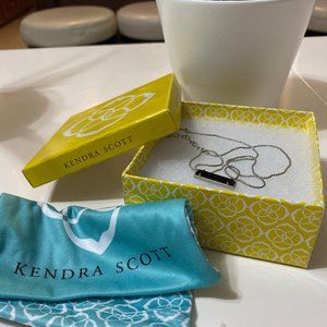 Kendra Scott Leanor Silver Pendant Necklace Black